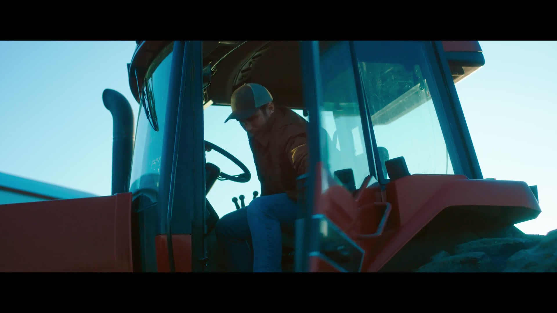 Постер трейлера